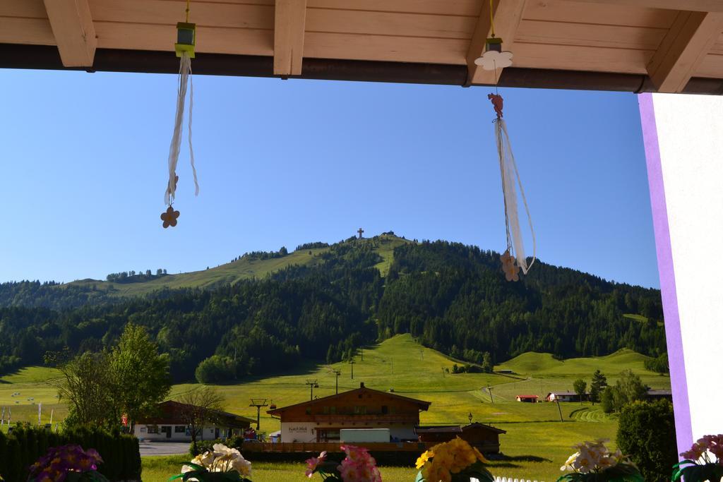 Villa Rupert Und Jasmin Hauser Sankt Ulrich am Pillersee Chambre photo